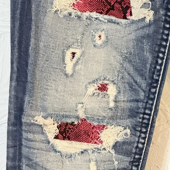 Rock Revival Collector’s Edition #445/825 Carmine Ultra High Rise Skinny Jeans - Picture 11 of 16